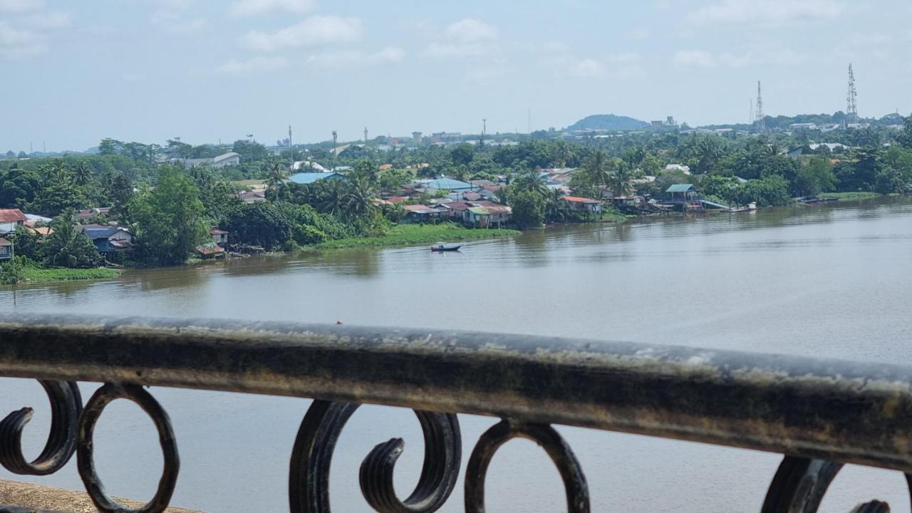 Kenyalang Emerald Riverine Resort Homestay Kuching Eksteriør bilde