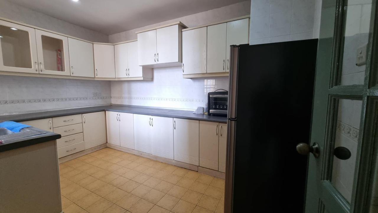 Kenyalang Emerald Riverine Resort Homestay Kuching Eksteriør bilde