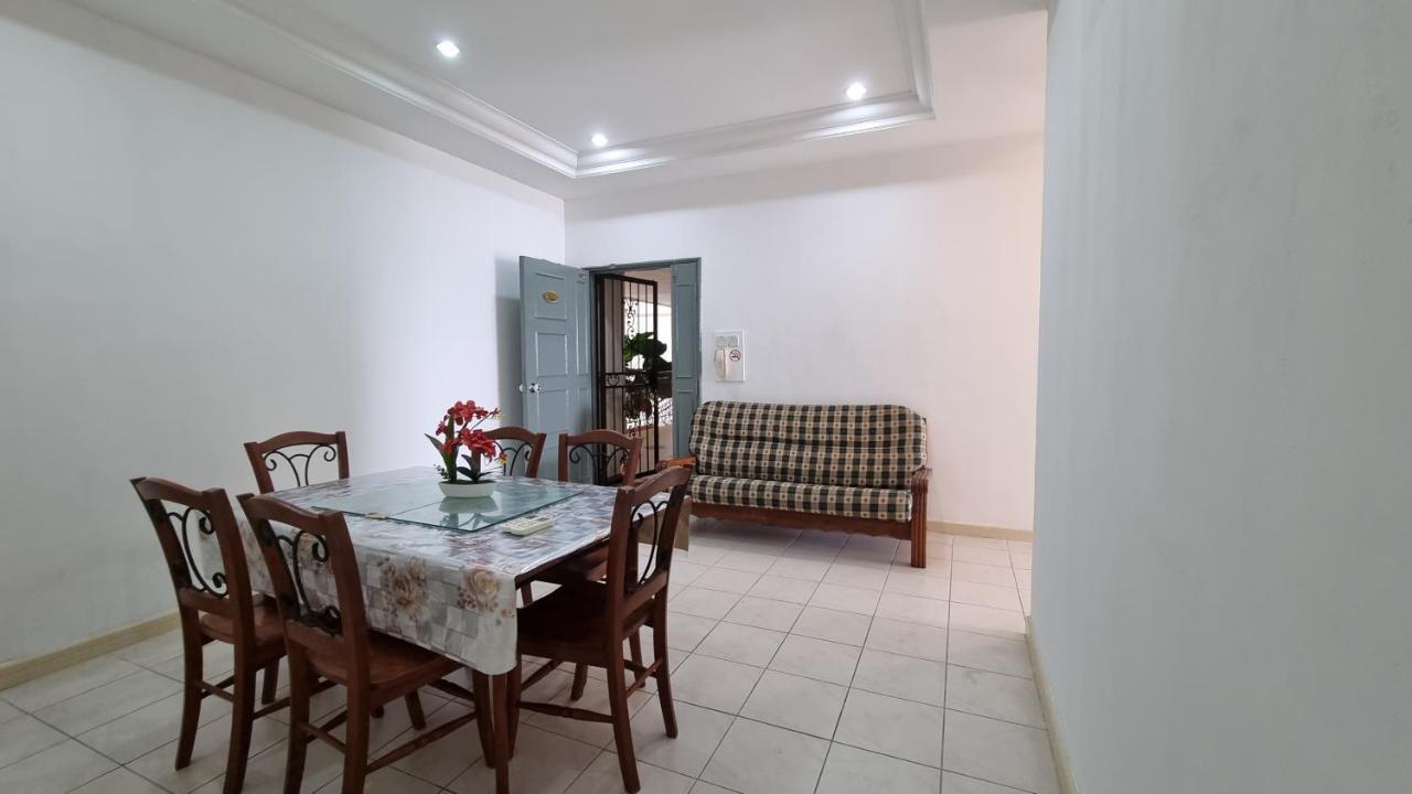 Kenyalang Emerald Riverine Resort Homestay Kuching Eksteriør bilde